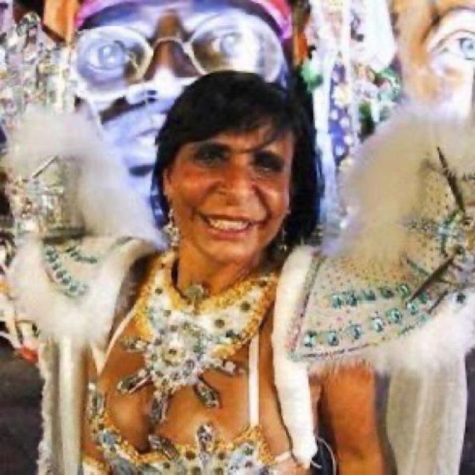 LF_Maverick's tweet photo. dei uma vaia cearense e esqueci q tenho apresentação e vou cantar daqui a duas horas #votodesilencio https://t.co/BsFtFIRagC