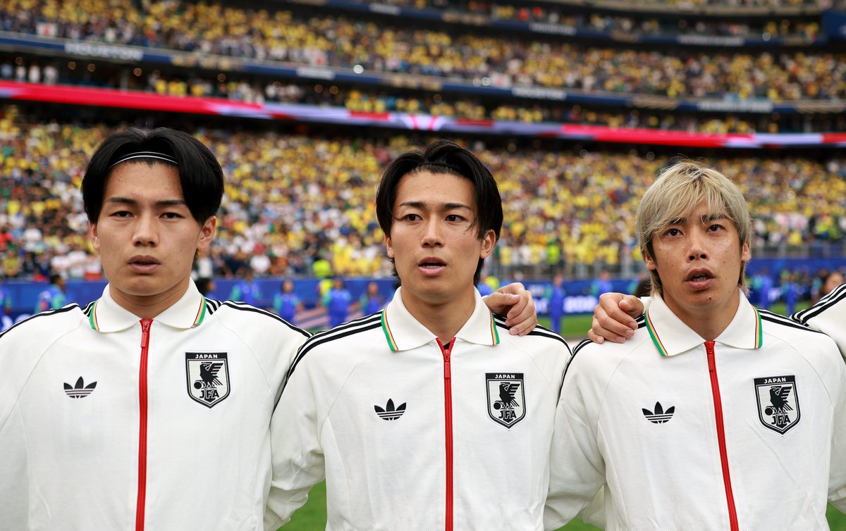 GQJAPAN's tweet photo. FIFAワールドカップ2026、日本代表がブラジルに1-2で勝利を逃した。日本はベスト32で決勝トーナメント敗退となった。

本大会の記事はこちらを✔️
https://t.co/9OxHuz9KJX

#サッカー日本代表 #samuraiblue #daihyo #ワールドカップ #FIFAWorldCup https://t.co/KNwXrATca1
