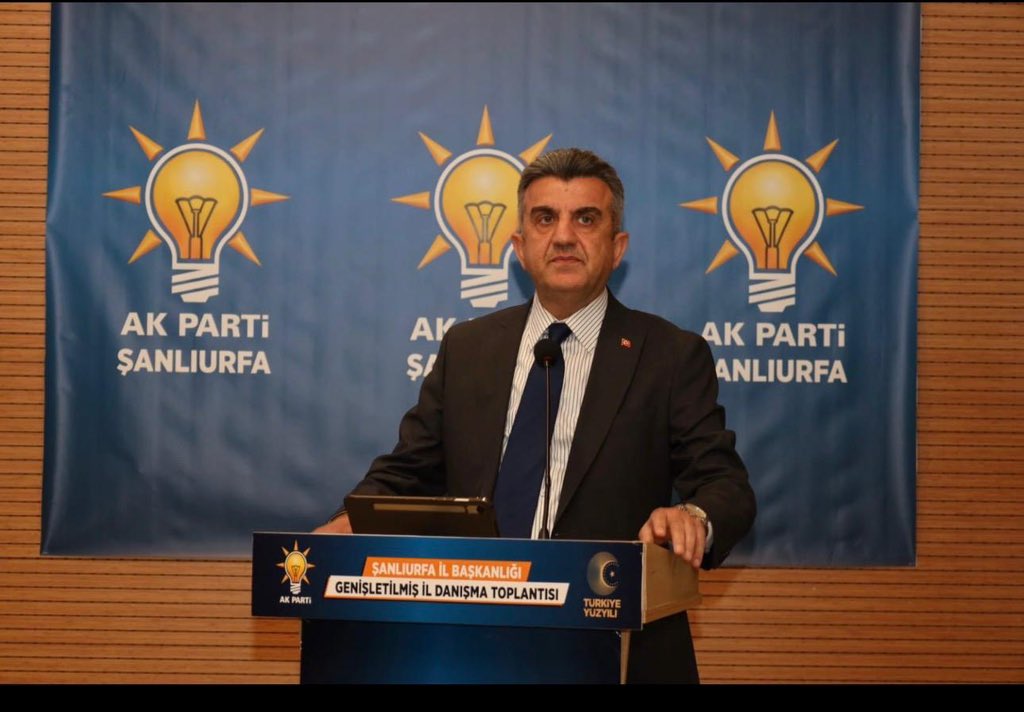 Akpartihalfeti1's tweet photo. İl Danışma Meclisi Toplantımıza katılım sağladık.

İl Başkanımız Sayın Mehmet İlhami Günbegi ve Şanlıurfa Milletvekilimiz Prof. Dr. Abdürrahim Dusak’ın katılımlarıyla gerçekleştirilen toplantıda teşkilat çalışmalarımızı değerlendirdik, önümüzdeki döneme ilişkin hedeflerimiz ve saha faaliyetlerimiz üzerine istişarelerde bulunduk.

Birlik ve beraberlik içerisinde, Şanlıurfa’mız ve Halfeti’miz için çalışmaya devam ediyoruz.

#Halfeti #AKParti #Teşkilat