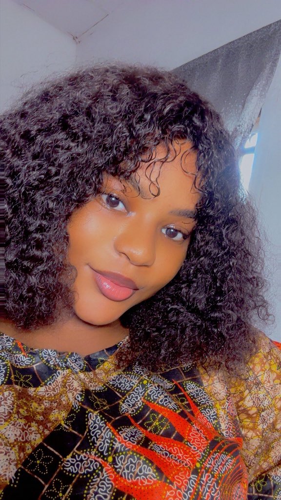 99wvrd's tweet photo. I just dey pray make dem no ban Snapchat💔😂 https://t.co/JNLvBQ4DyB
