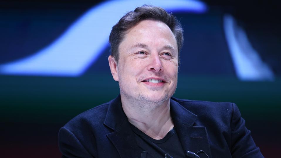 Forbes's tweet photo. Musk Is A Trillionaire Again: SpaceX And Tesla Boost Net Worth By $50 Billion
https://t.co/cqA2bYUgzV https://t.co/eVlTDxAheE