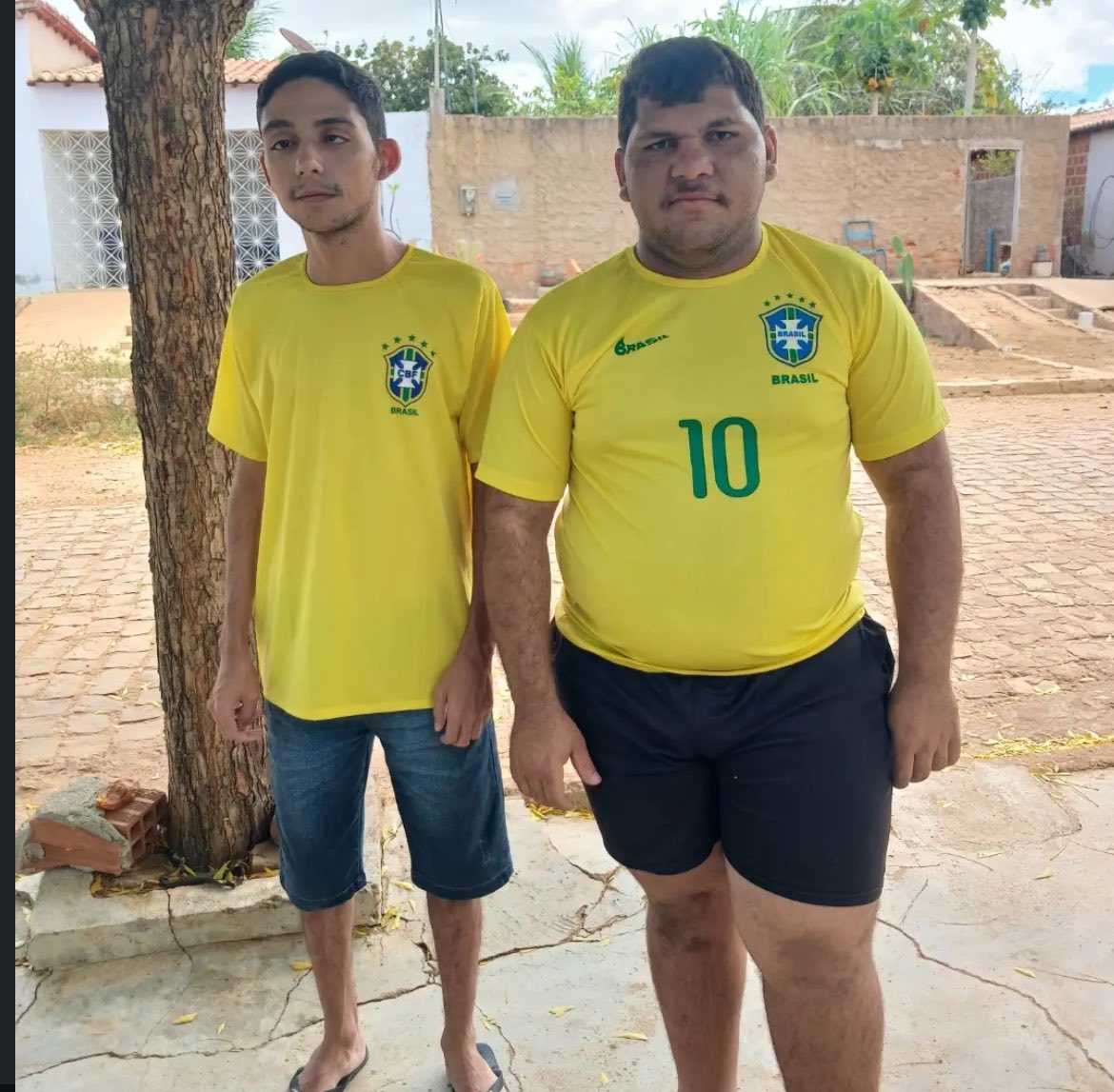 roger_ffc's tweet photo. Tô chorando demais obrigado martineli e  Casimiro https://t.co/Fx4HZItagx