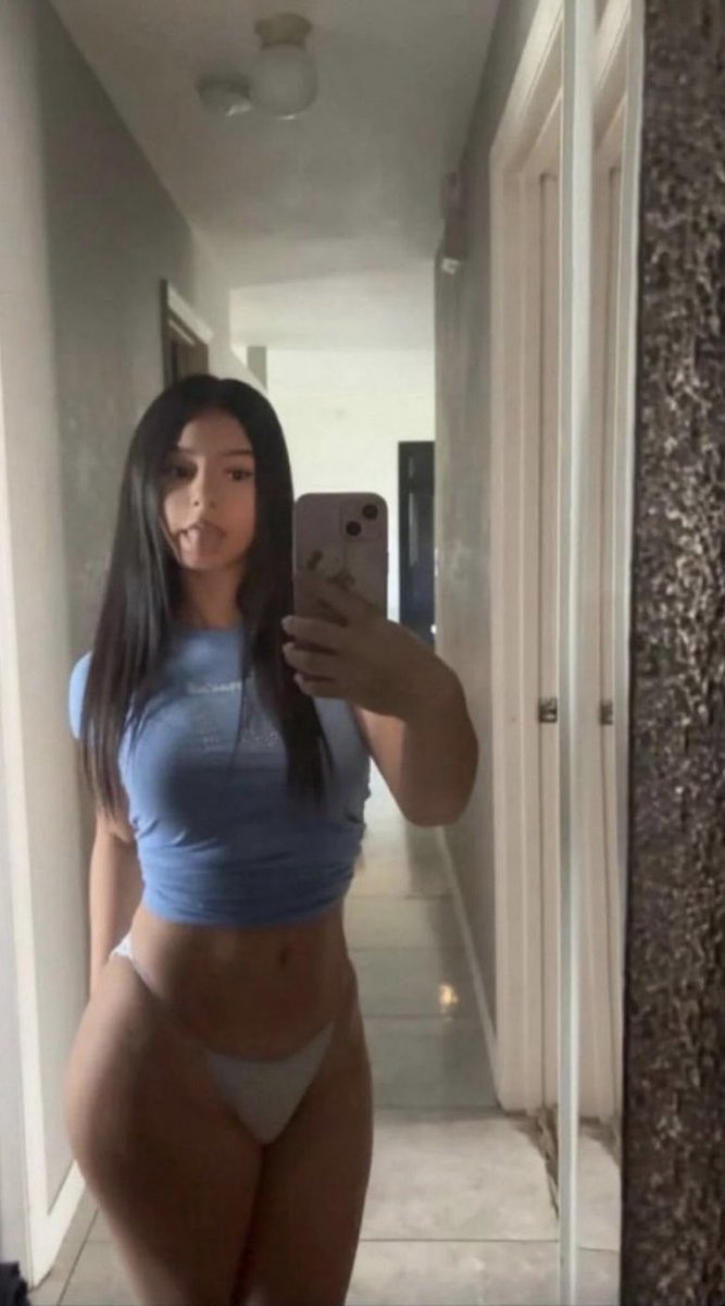 https_freaks's tweet photo. Am I sexy daddy😋 #teen #nsfw #leaks #bigtiddies https://t.co/hMToJEu9DY