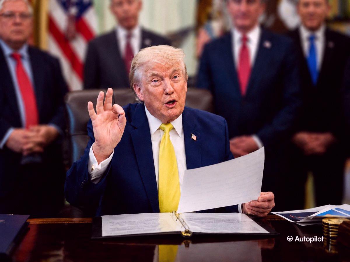 dolgin1236's tweet photo. 速報：利益相反が問題になる理由

2月10日にトランプ大統領がAxon株を最大500万ドル購入
その14日後、ICEが1万7800丁のテイザー契約を発表、総額2億2000万ドル

契約書にAxonとは明記されてないけど、スペックが一致するのはAxon TASER 10だけ
ちなみに、米国のテイザーの90%はAxon製

$AXON https://t.co/bL4Ok2bvUw