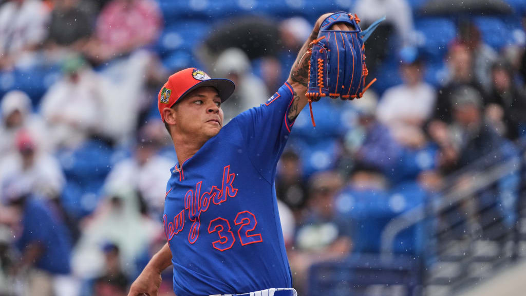 SleeperMets's tweet photo. BREAKING 

The Mets are optioning Tobias Myers to Triple-A. https://t.co/ZKWr7Hn58e