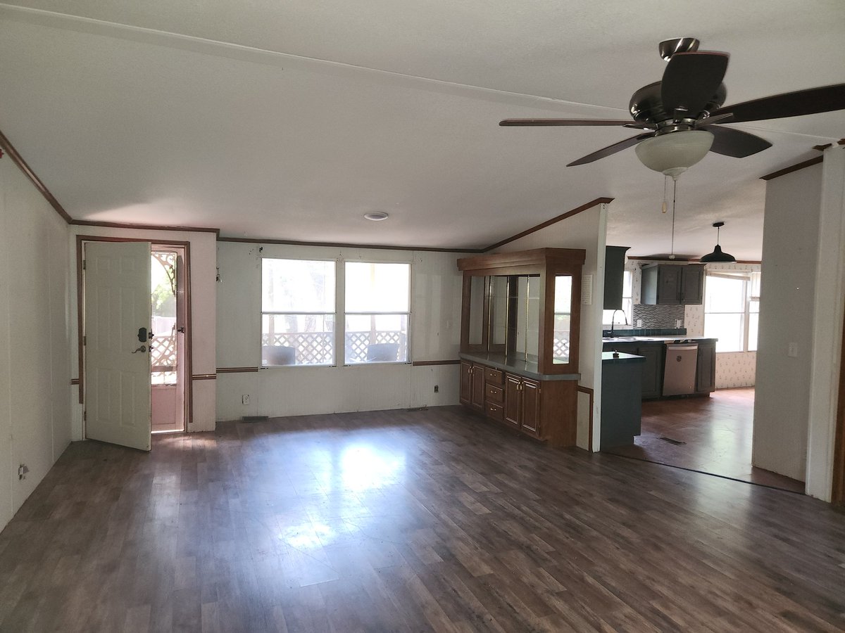 TerrenosTexas's tweet photo. 🏘#TUPROPIEDADHOY Wills Point Tx .
Desde $ 8K Down .
Owner Finance .
Tel 430-775-5150 
Somos Especialistas ☆☆☆☆☆ https://t.co/WKiVzm3j4D