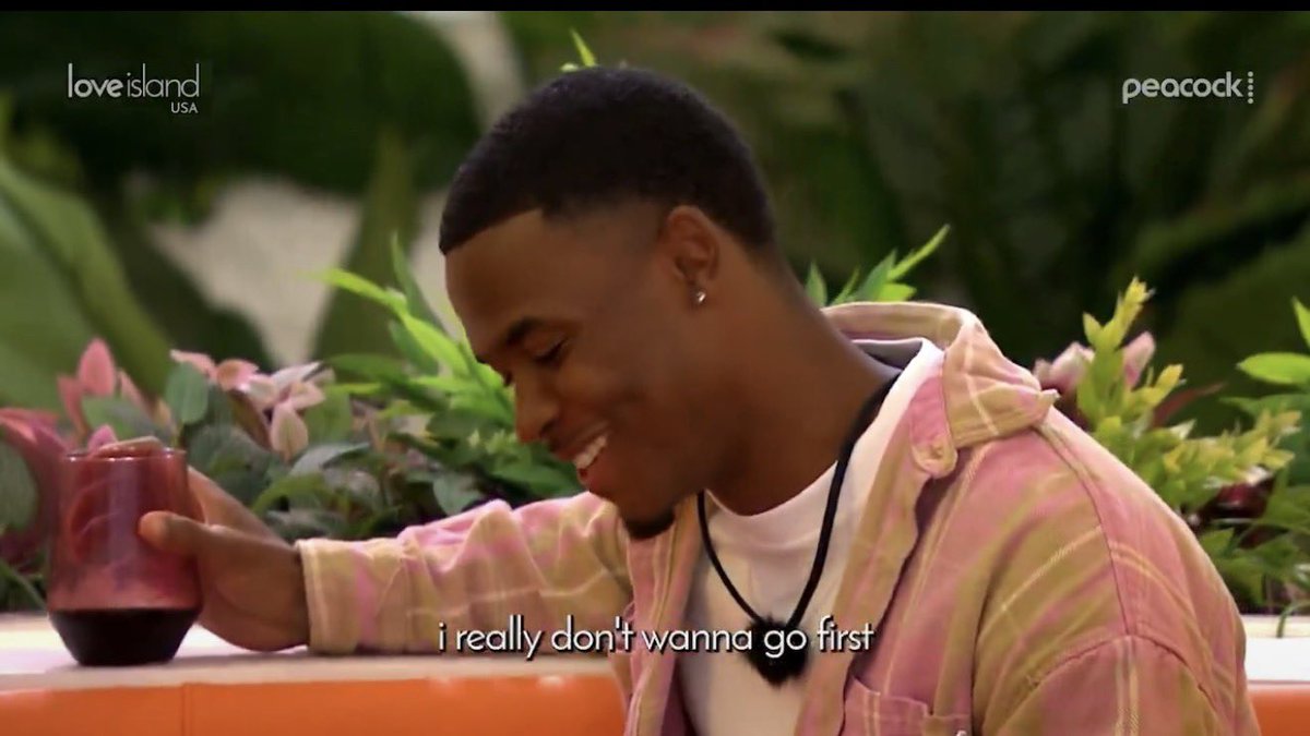 SleezeMaraj's tweet photo. @loveislandusa @peacock Is he 10yrs old? WTF? https://t.co/pqJOLr3Nla