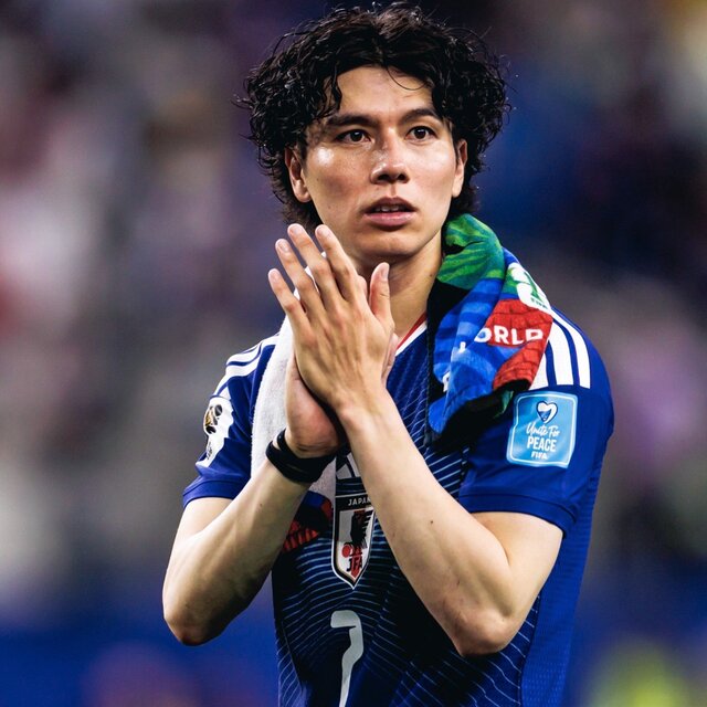 J_KUN_T's tweet photo. 田中碧がいなければ、
この決勝ラウンドの舞台に
日本代表は立てなかった。

日本人で最もサッカーが上手い26人の1人として、
彼は最大限の力を振り絞って戦い抜いてくれた。

田中碧は最高の日本代表だよ🇯🇵⚪️🔵 https://t.co/pGKBahhhcL