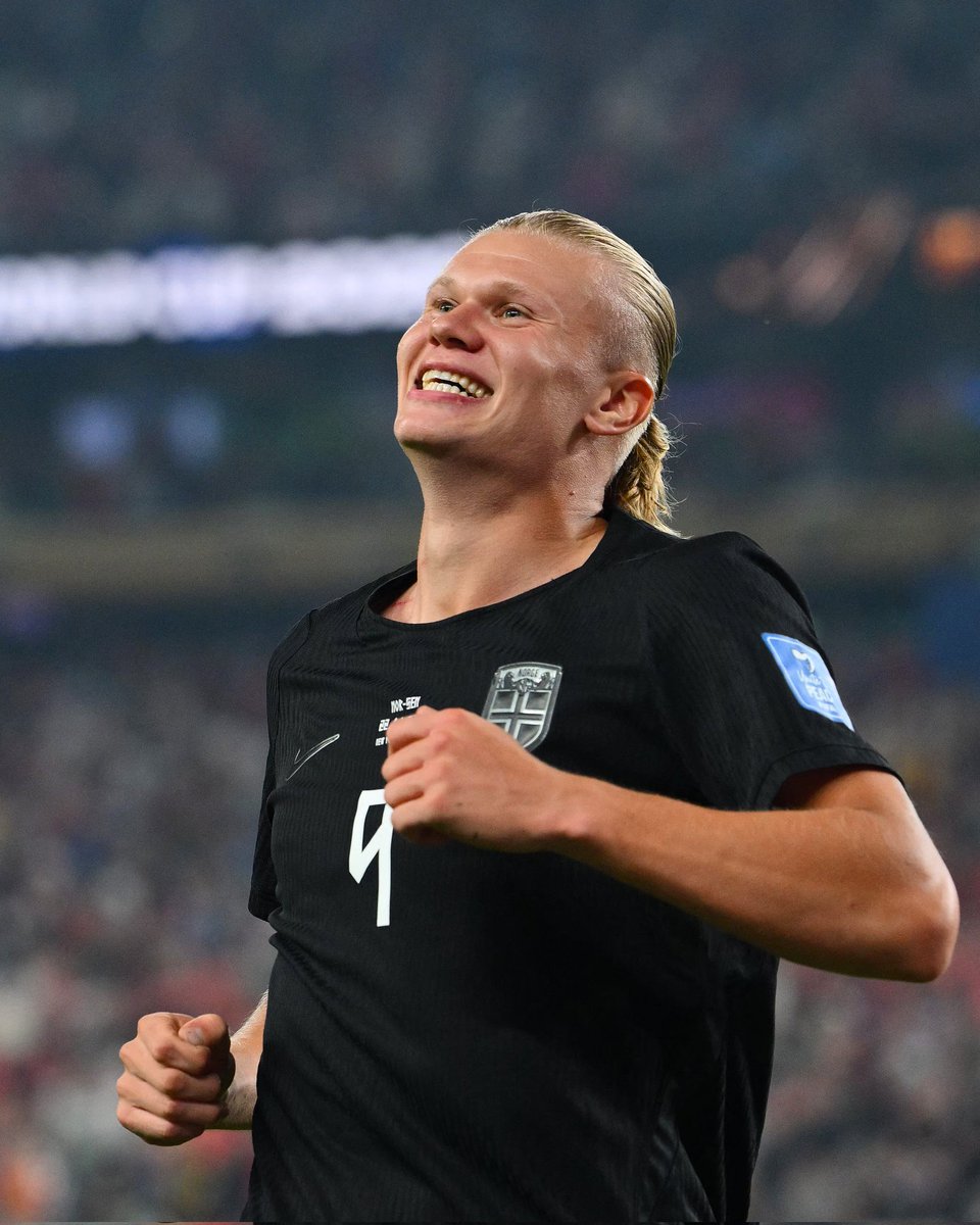 Dear_FPL's tweet photo. Captain changed immediately 

BRAUT 🔒 

#Worldcup https://t.co/b20FEK7vIi