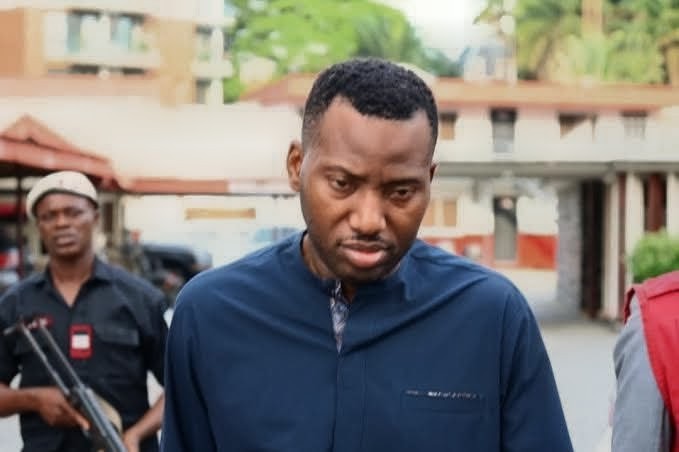 NigeriaStories's tweet photo. EFCC today presented fresh evidence in the ongoing trial of Ifoma Immanuel, as a prosecution witness told the Lagos State Special Offences Court that N305 million linked to the alleged $1.5 million fraud was transferred in multiple tranches within a single day. https://t.co/CoHo1a1yOo