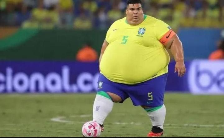 LucioChristaldo's tweet photo. @bastievz VAI TOMANDO DO FATMIRO!!! https://t.co/QOynz3P5PS