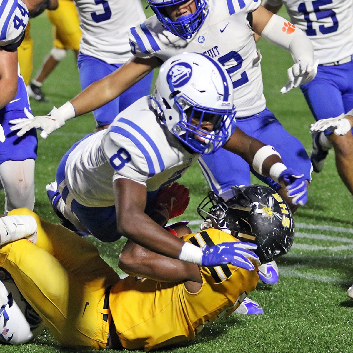 JesuitTigers_FB's tweet photo. The King of the secondary.

#AMDG @KingPowell8s https://t.co/7MLj27yg3T