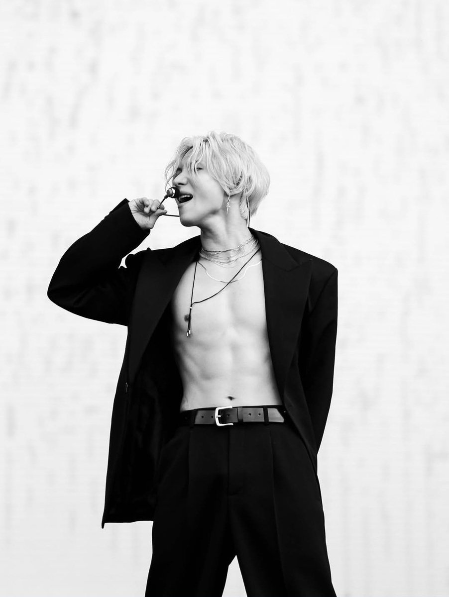 TaeminNews_FR's tweet photo. {UPDATE} ✧ 29.06.26

Taemin pour le magazine Livesphere Magazine 📸

🔗 https://t.co/1cU5y3usnl

#태민 #Taemin #TaeminBSTHydePark

#aurore✨️ https://t.co/rM4KmizNWa