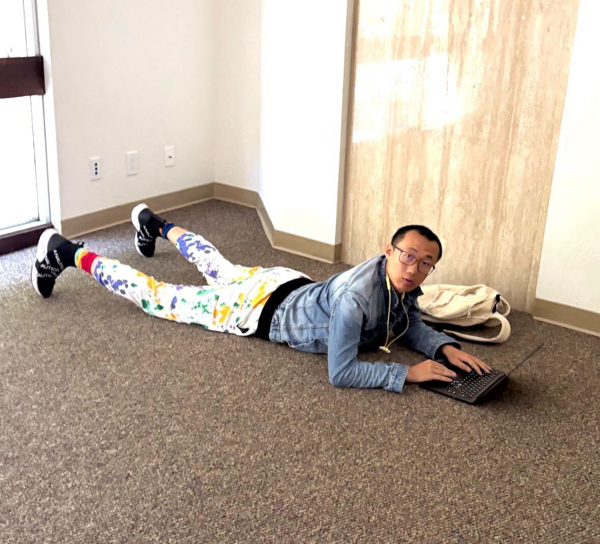 nicochristie's tweet photo. Tianhang is finally on twitter

He was formerly a founding team member and head of RL at Qwen, and leads model training here at FRL / shortcut

He will be posting more on twitter now

Probably the most cracked person i've ever met. Excited for you to see his work soon! https://t.co/GrqzOYA2zd