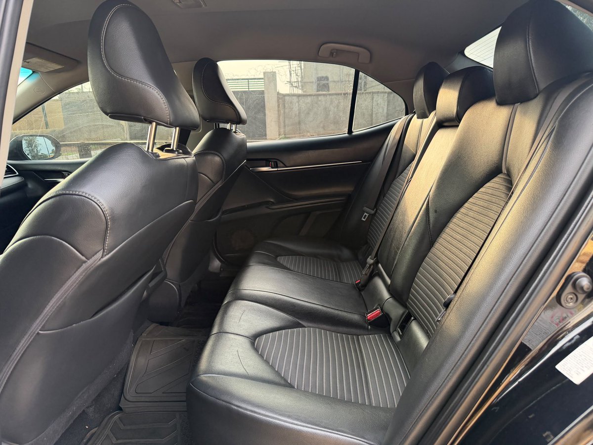 Samadd07's tweet photo. FOREIGN USED TOYOTA CAMRY
2018 MODEL
GOING FOR 19.5M
LOCATION KADUNA
☎️ 08106399317 https://t.co/xCv6SOzkVZ