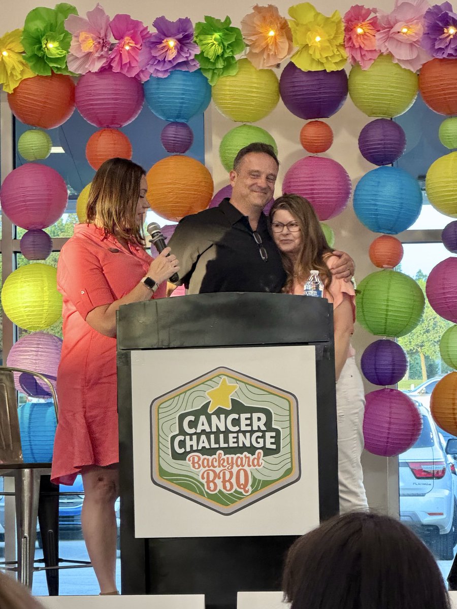 CSARecruiters's tweet photo. Members of the CSA team were proud to support the Cancer Challenge Backyard BBQ Gala benefiting cancer patients and their families throughout NWA.

The evening also included presentation of the Cameron Smith Impact Award. Congrats to this year's recipient, Tasha Tandy! https://t.co/LFJK2yYP9e