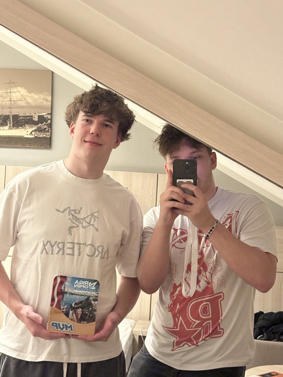 Neqy tweet media