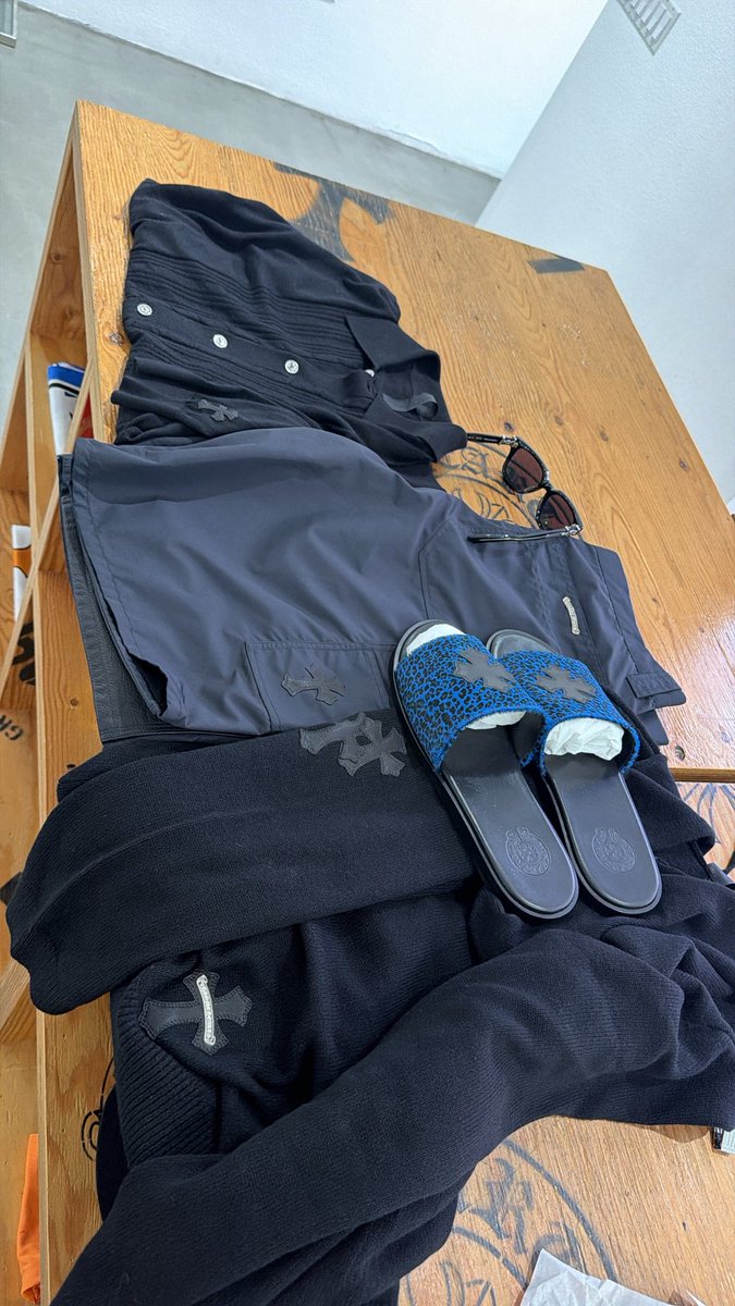 Atitty's tweet photo. Whoever guesses the price of my chrome hearts haul wins https://t.co/TxwP86SI0X