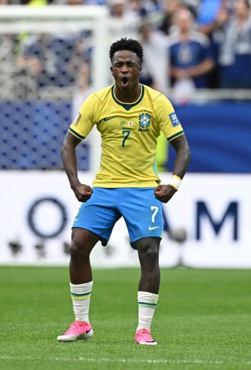 Ke3ndry_'s tweet photo. En un deporte que cada vez está más muerto aquí está un jugador que es capaz de levantar del sofá incluso a sus haters.

Jamás me pondrán en tu contra https://t.co/xmFBBd14rX