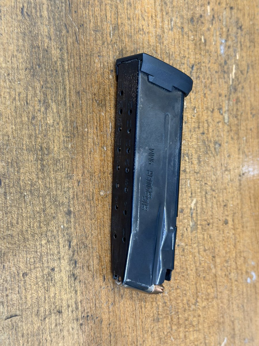 BedroomOperator's tweet photo. $50 magazine finish failure 

count your days @sigsauerinc https://t.co/8git7Bu3Ik