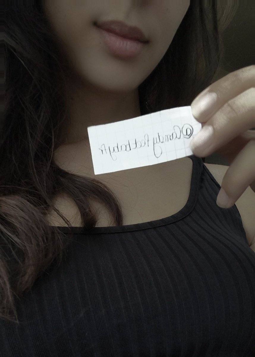 Candyfeetbabyfr's tweet photo. Post vérif + mise au point conditions 
☞ Offrande de contact obligatoire
☞ Si tu veux mon Snap, tu raques
☞ Tu raques en silence parce que c'est ton rôle 
☞ Pas de réel/cam/nudes
☞ Je ne veux PAS de dickpicks
#findom #soumis #moneyslave #atm #paypig #cuck #moneymiss #domina https://t.co/3cEwrUhTeC