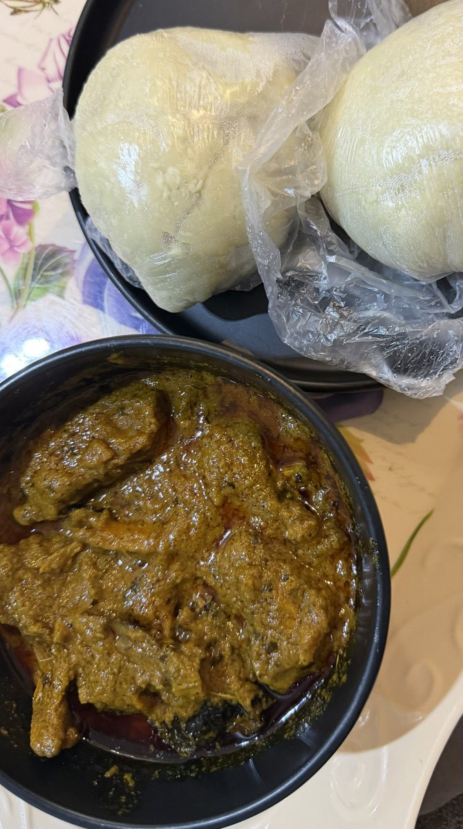 ToughBoy47's tweet photo. As an Urhobo man, the smell of fresh Banga soup is in everything. https://t.co/VY0arNSePA