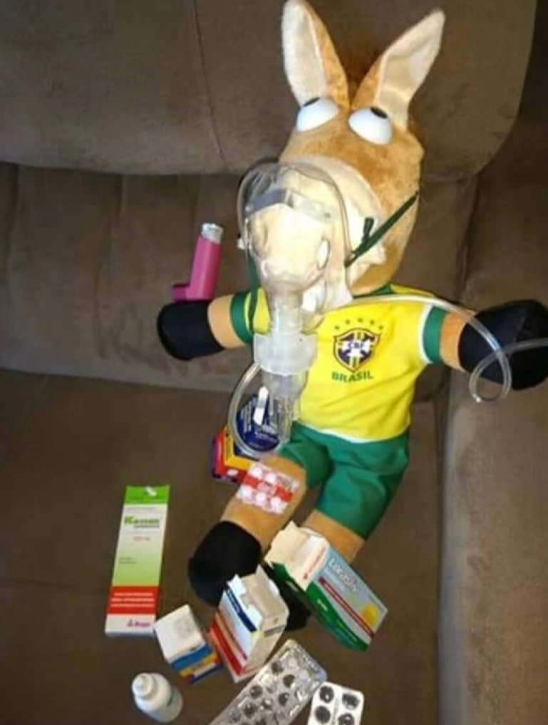 PrimaveraOxente's tweet photo. Eu depois do jogo: https://t.co/W4g9kQZDdv