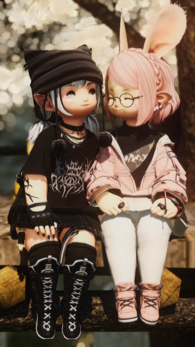 ValhiraXIV's tweet photo. Sunny day out with my wife 🖤🩷

#gpose l #lalafell l #FFXIV https://t.co/SKkb5CmwJ7