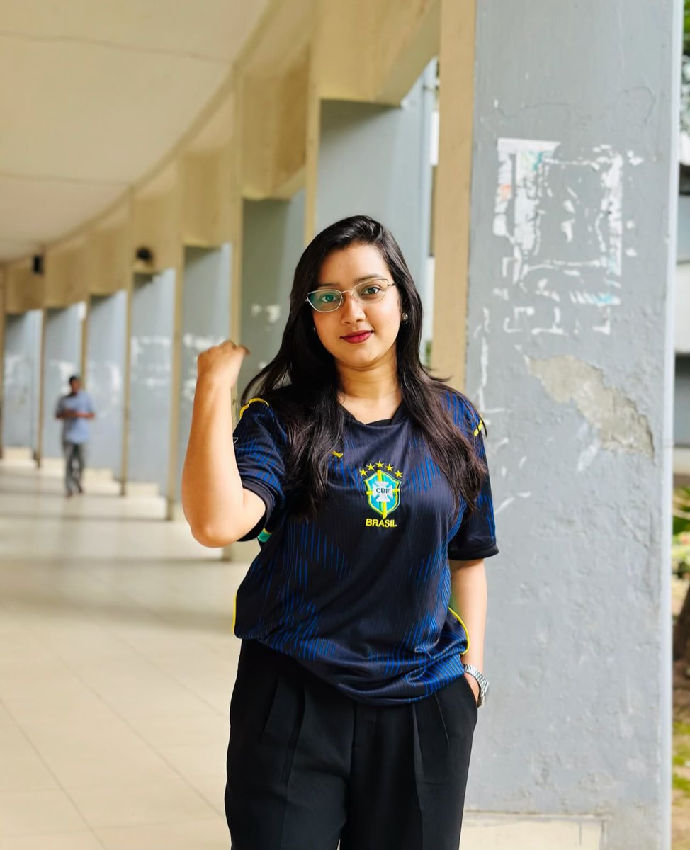 SharminAkh143's tweet photo. মনু ২ টা⚽⚽ https://t.co/rpDpPSgT3U
