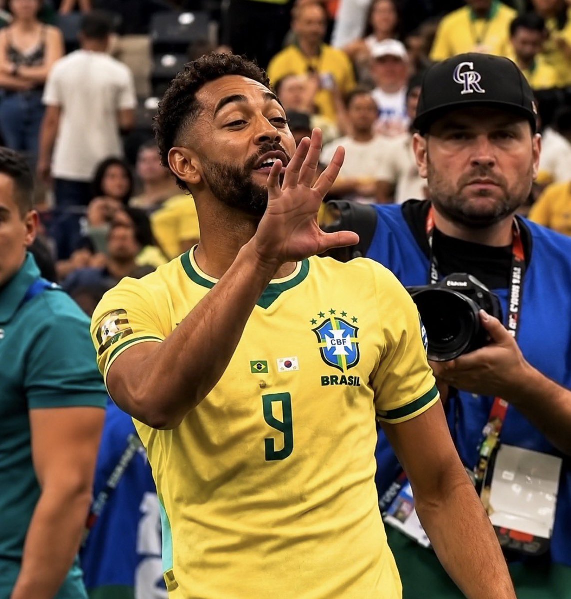 hollycoments's tweet photo. @FIFAWorldCup We have five, Sorry !!!!
⭐️⭐️⭐️⭐️⭐️ https://t.co/UJsUDUI2uV