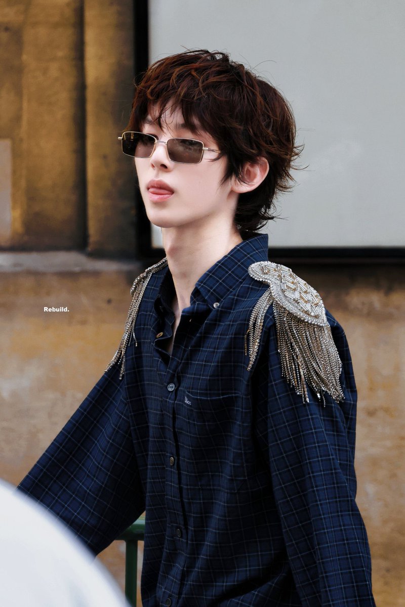 Jrrytrg's tweet photo. @JUHOONGLOBAL Juhoon is unforgettable in Dior, leaving a strong impression at PFW.

JUHOON MESMERIZES AT DIOR SHOW 
JUHOON GETTY IMAGE AT PARIS FASHION WEEK

#JUHOONxDiorSummer27 
#JUHOON 
#DiorSummer27 https://t.co/fnaNTGmHd0