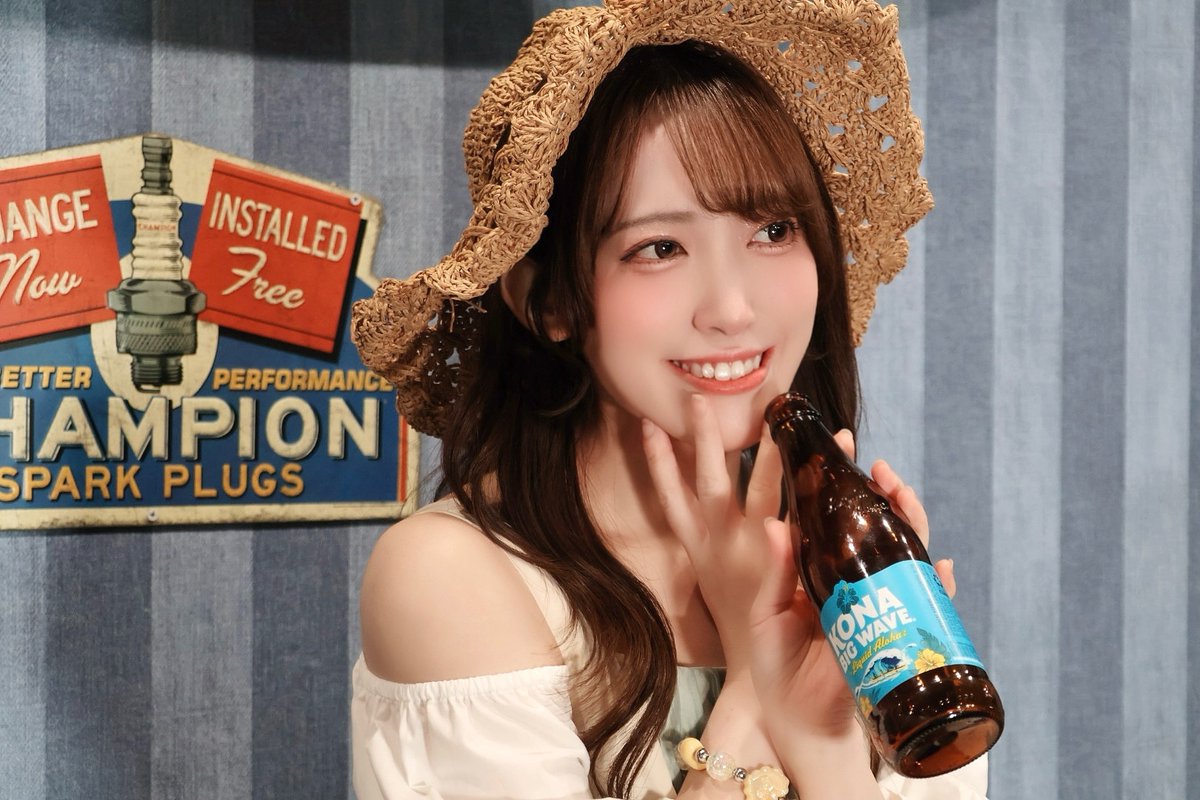 mofcro_koharu's tweet photo. こはよう☀️

夏のお姉さんも好き？

🌻🍹🍋 https://t.co/AvczeJ88jc