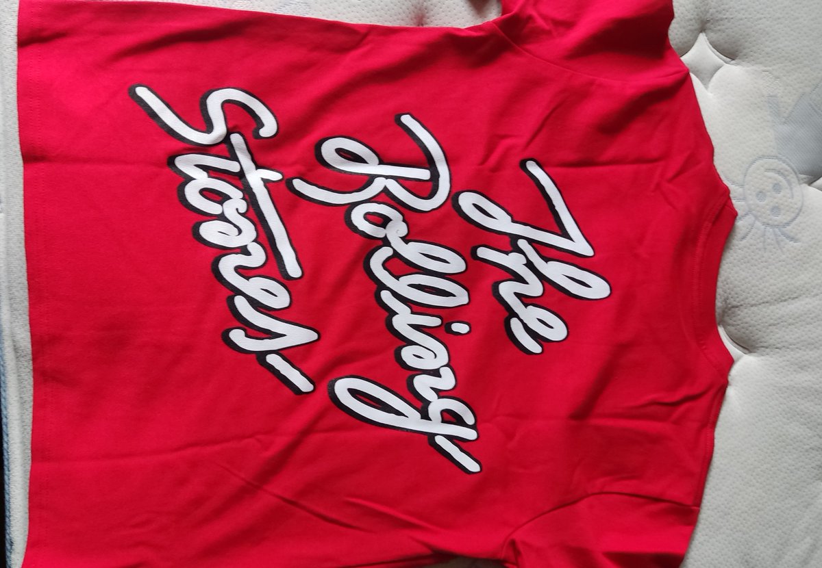 alejandrozenit's tweet photo. Llegó 👌🏼

#DiablosRojos

#TheRollingStones https://t.co/oskUllzyRv