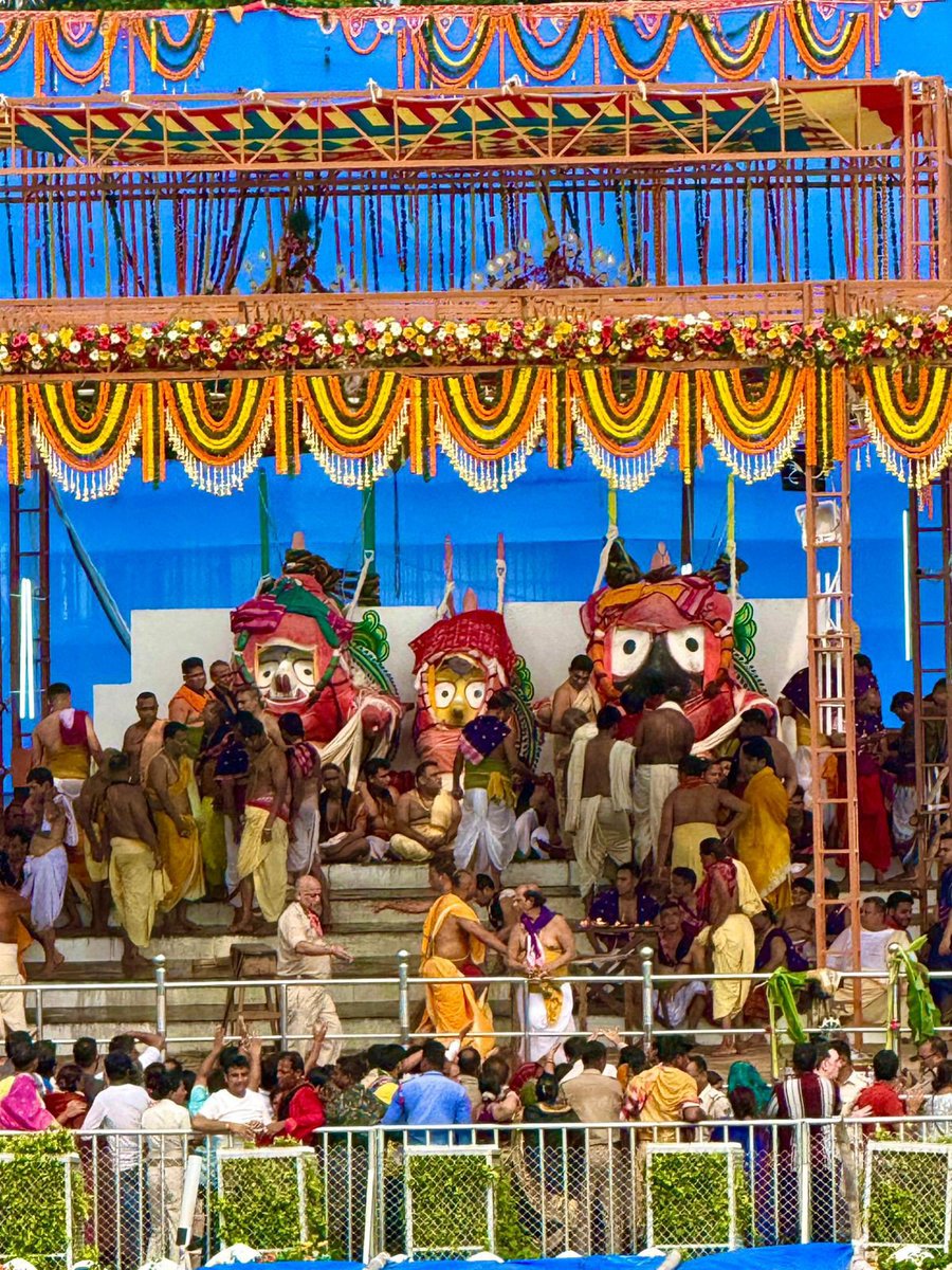 RanjitKumarSam9's tweet photo. Happy Debasnana Purnima | #debasnanapurnima #SnanaJatra #snanamandap #puri #odisha https://t.co/pnaRIXmpZc