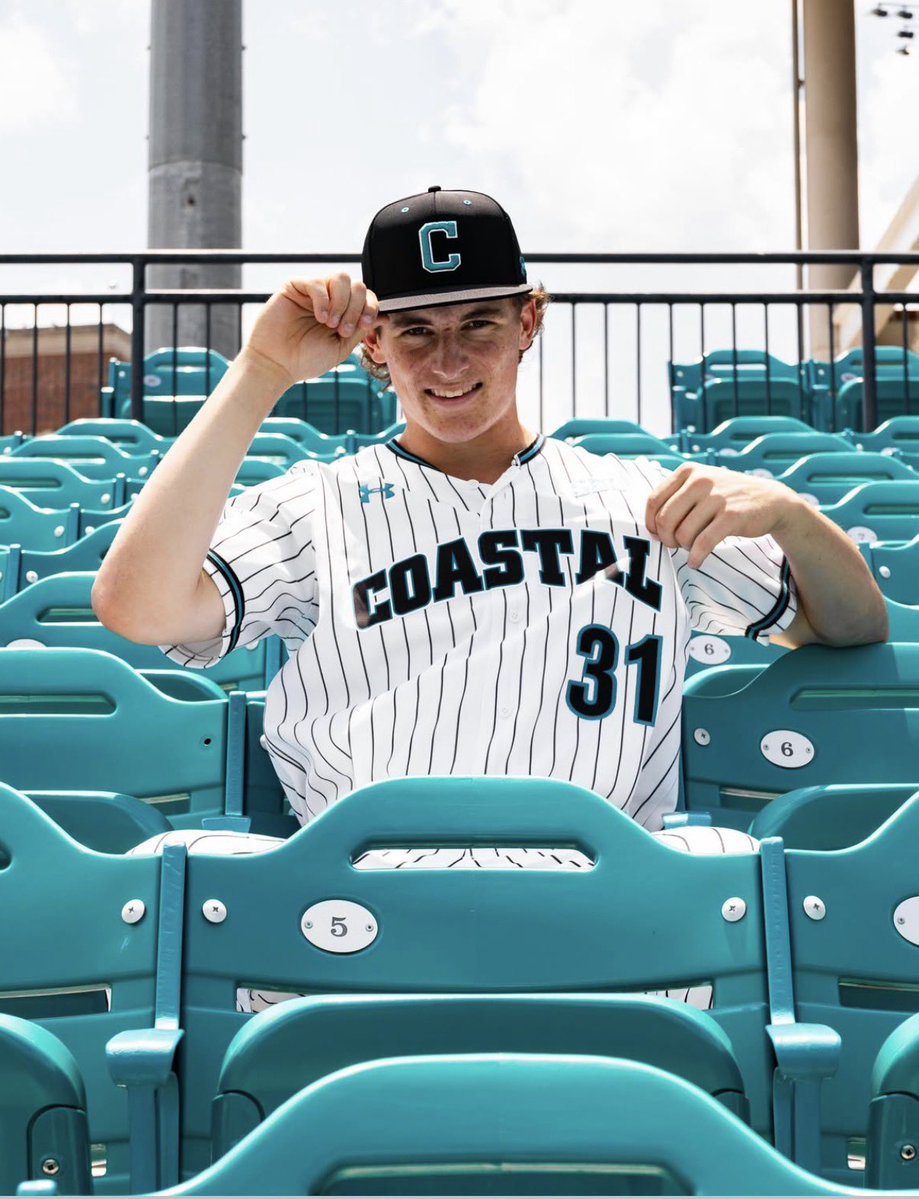 ChantsSzn's tweet photo. ๐จ NEW CHANT ALERT!๐จ
Maine 3rd Baseman Troy Carpenter has committed to Coastal Carolina!
As a freshman, Carpenter hit SIXTEEN home runs, which led the team.
The Chants are seeing the first of many benefits of hiring GM Tony Scole from IMG, where Carpenter played in HS. https://t.co/ysa7RHpPx4