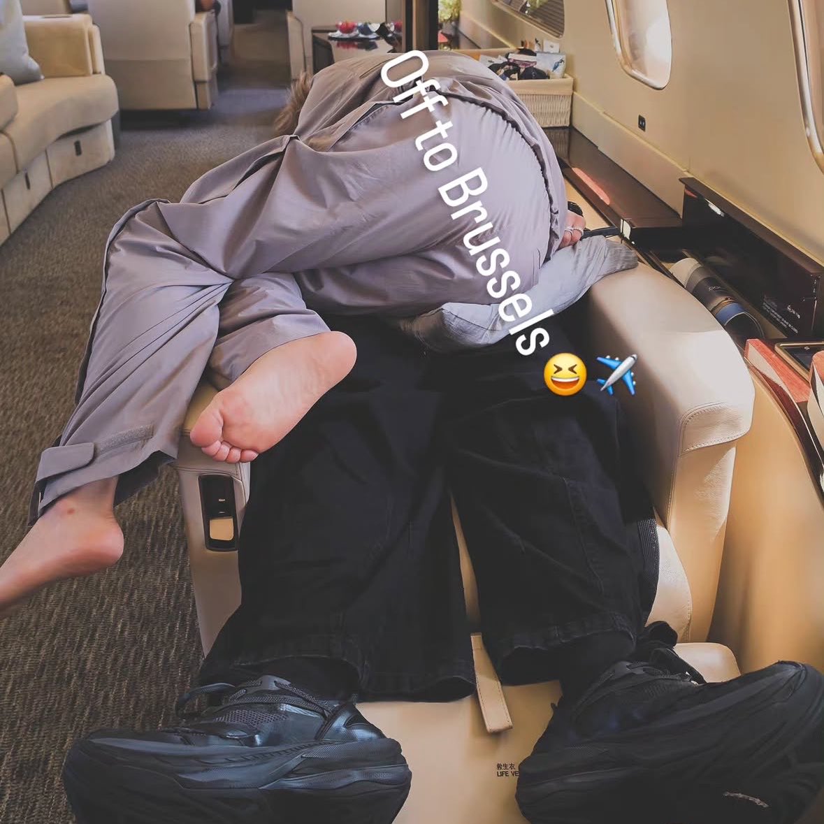 Jeonungji's tweet photo. tkkers be like https://t.co/GRTPdgoIn7