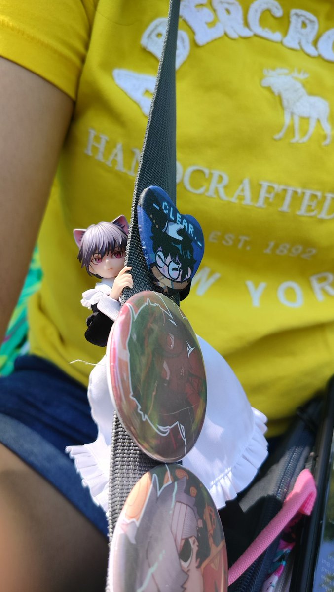1nnocentprank's tweet photo. Help.. help, helppp~!

#HASUKI #pocketart https://t.co/Ebq53JMF1r