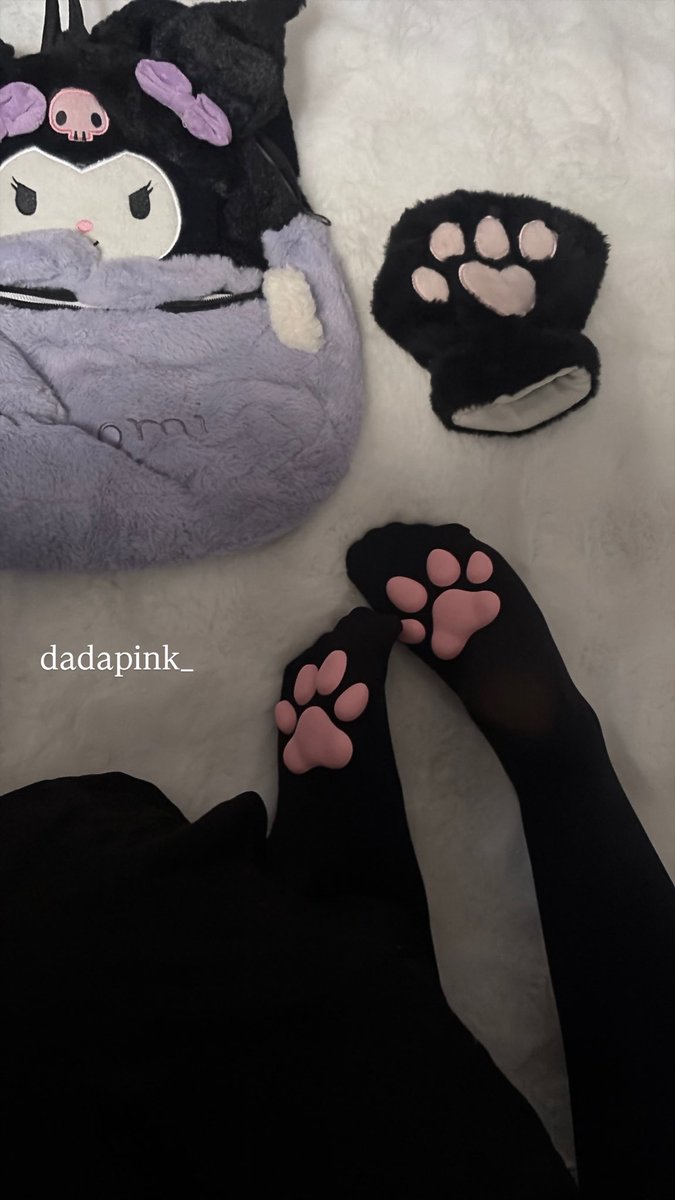 dadapink_'s tweet photo. فتاه كرومي كات 🐾 https://t.co/qq01hIa5FO