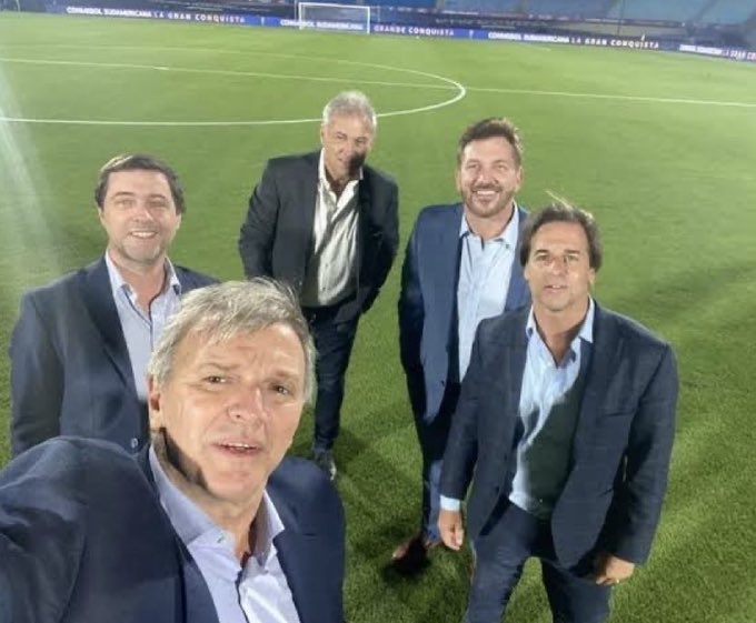MarceloVolonte3's tweet photo. @PhDenLogica aquí los mufas https://t.co/Ipj5oO8CC2
