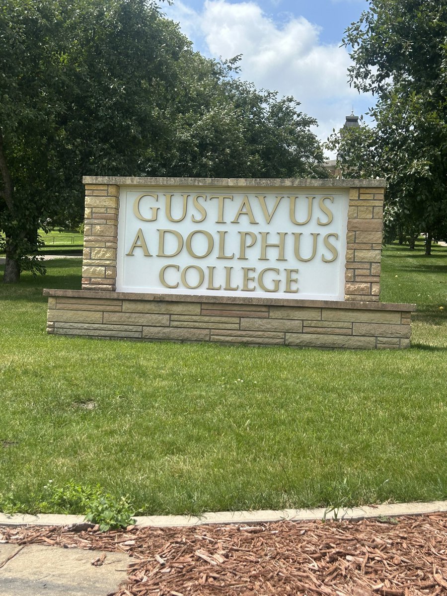 PeterArroyoiii's tweet photo. After a great visit and conversation with @CoachHaugengac  and @GlynnDerek I am blessed to have received an offer to play Collage Football at Gustavus Adolphus Collage! I Can’t wait to get back to campus this fall.  Go Gusties! https://t.co/du1DBI593Z