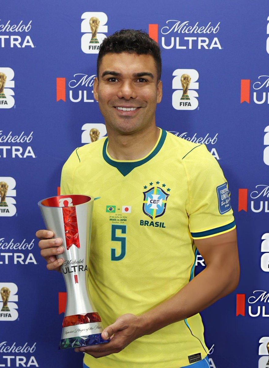 theMadridZone's tweet photo. 🚨 OFFICIAL: CASEMIRO IS MOTM ⭐️ https://t.co/KS3lFP5UEC