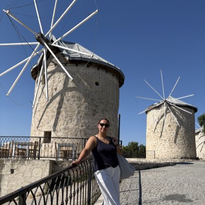 sedadegil's tweet photo. #YeniProfilResmi https://t.co/X8C4fkqEJv