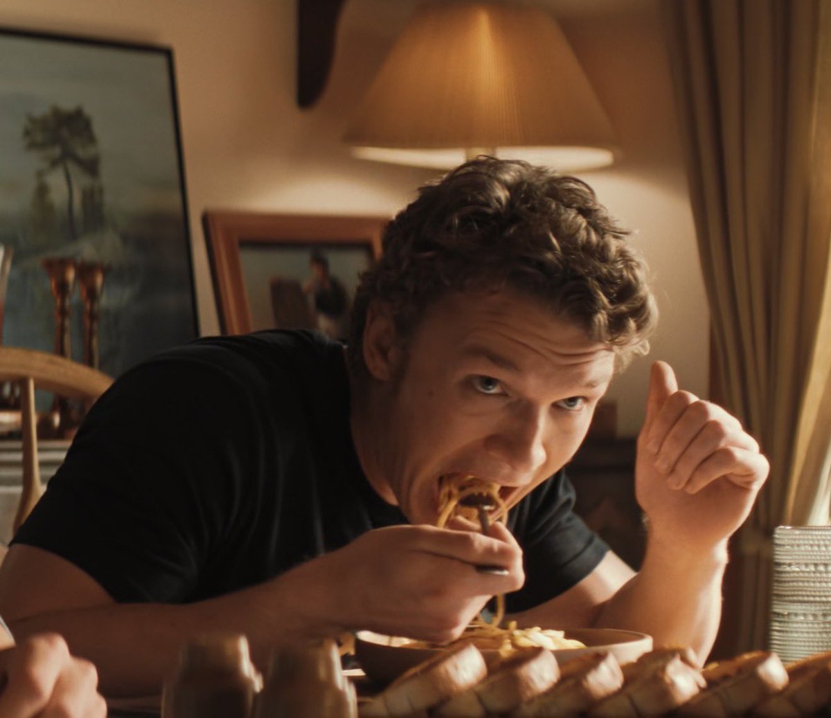 hxllanov's tweet photo. he never did get those hot dogs they planned to eat the boy was STARVING https://t.co/Pv4EYTk9Qz