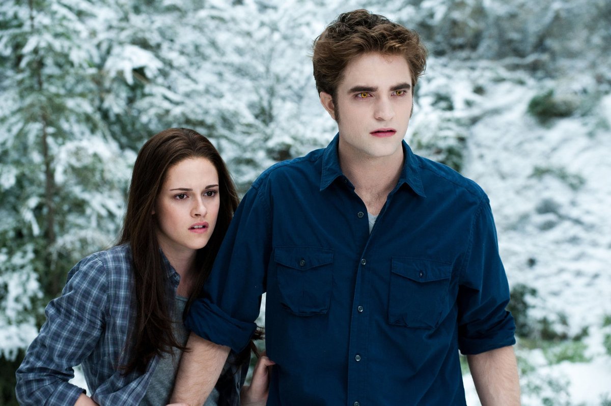 PopBase's tweet photo. ‘Twilight Saga: Eclipse’ was released 16 years ago today. https://t.co/e26S1EotF4