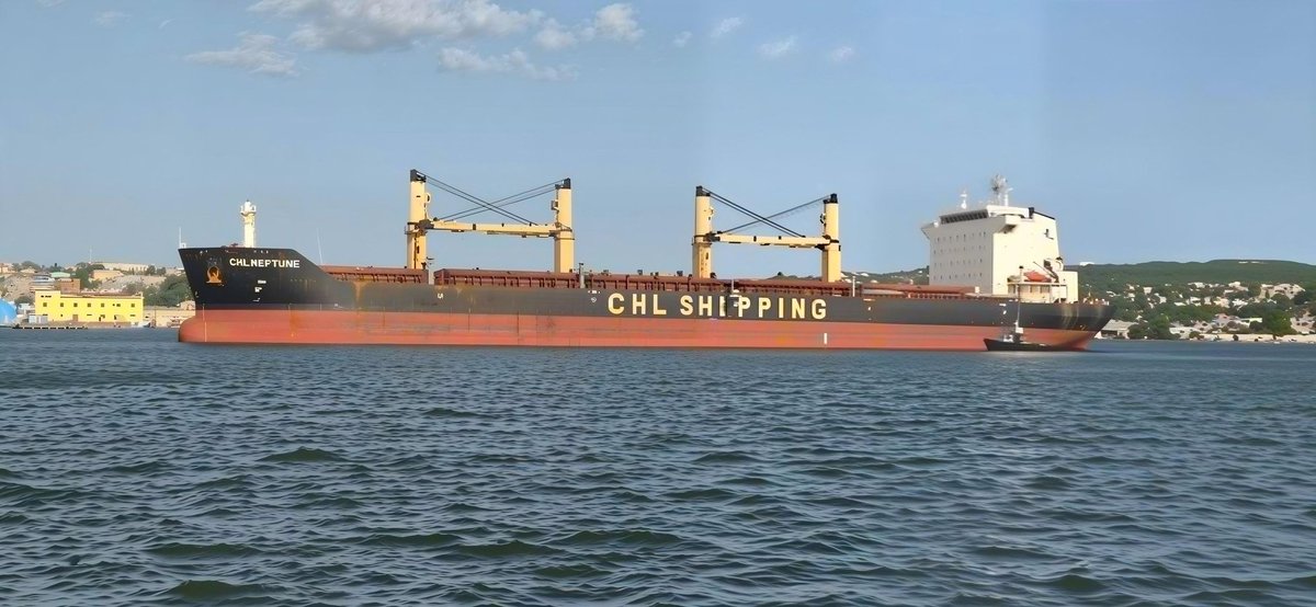 yaniovaFMC1's tweet photo. #CubaNoEstáSola ¡Llegó a Santiago de Cuba el 2do lote de 15 mil toneladas de arroz (de 60 mil en total) donadas por China. ¡Gracias a ese pueblo hermano, a su Gobierno y Partido! #MujeresEnRevolución @FMCLaHabana @FMC_Cuba @TeresaBoue @IzquierdoAlons1 https://t.co/mEJRwyj6sI
