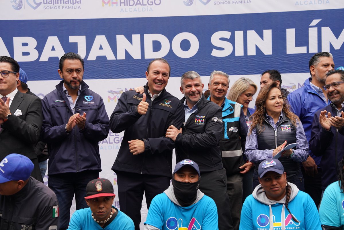 mauriciotabe's tweet photo. Los límites en el mapa no son pretexto.👊🏻

Le entramos parejo con  @cuajimalpa_gob @carlosorvananos para mejorar la frontera entre alcaldías: bacheo, poda, alumbrado y repavimentación en Olivos, Abedules y Araucarias.

Trabajando sin límites.✅ https://t.co/yVIwpFGAap