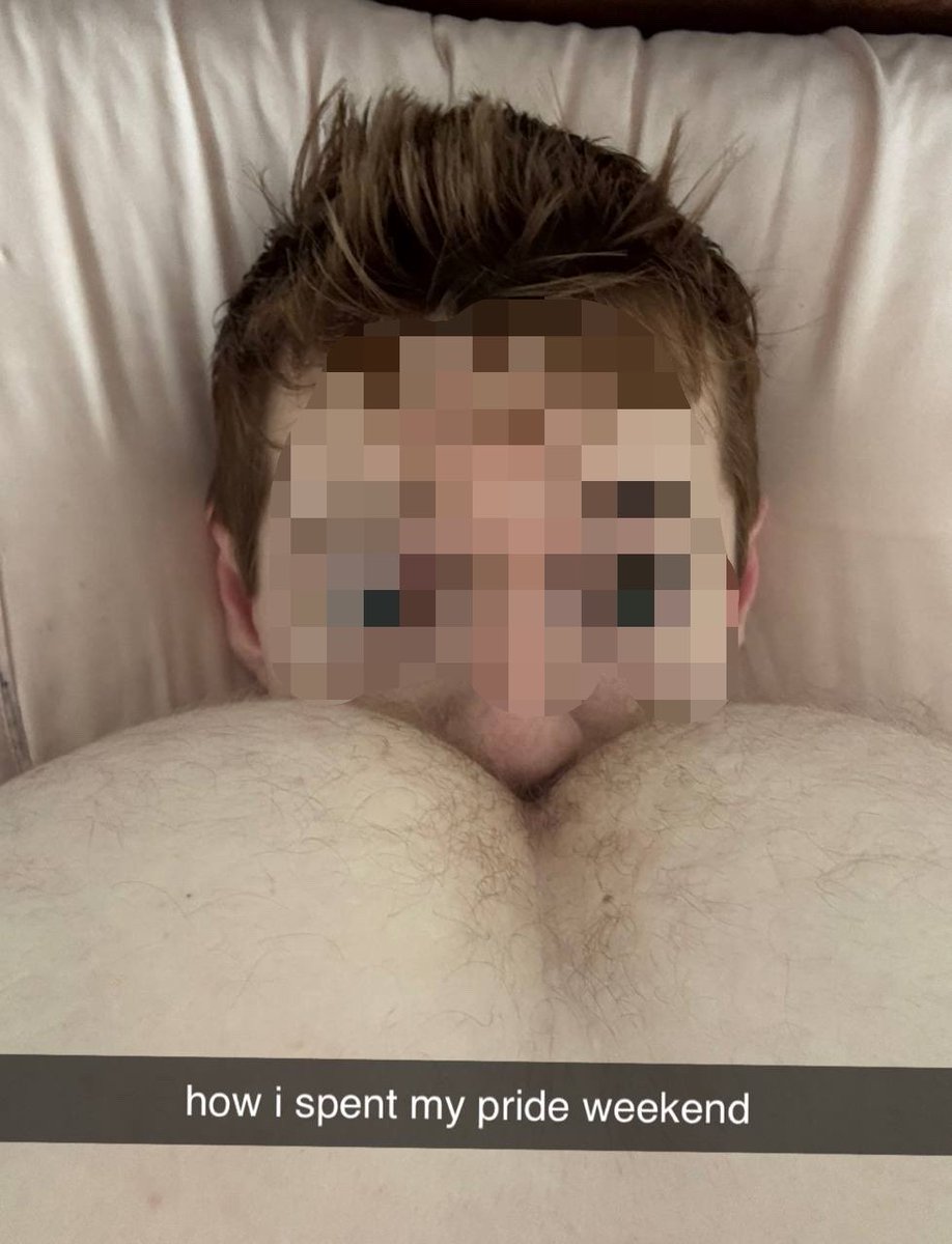 dumblittlepig's tweet photo. don’t even know how many guys he cheated with over the last 3 days, all i know is he was nice enough to let me sniff his ass the next morning🥰🐷 https://t.co/yuAeYsbs9h