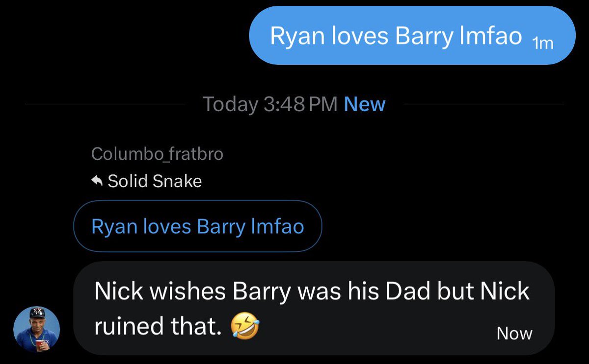 O0_H_A's tweet photo. @AyeTon88 @CheneDickey @YourBroColumbo Ryan wants Barry to be his dad https://t.co/J0bLfITpGv