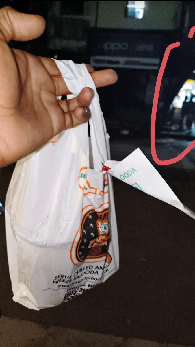 _SHAKIL_'s tweet photo. @zomatocare  @zomato Due to rush on shop I didn't attend the delivery call and delivery boy mark that my order delivered ..  and shared the delivery image in front of my shop and return  with my parcel without giving it to my shop .. address was clearly mentioned my shop name https://t.co/Q07LoKQBf6