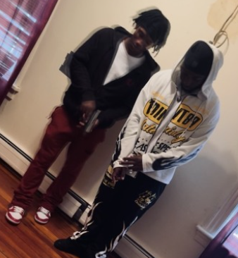 scottibuggin's tweet photo. not gon flex am flexed up #nfs #nyc #trending https://t.co/L3IKqeVyPz